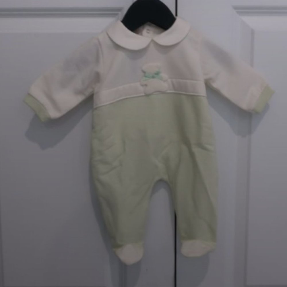 BRAND NEW WITH TAGS Fleece lined footie